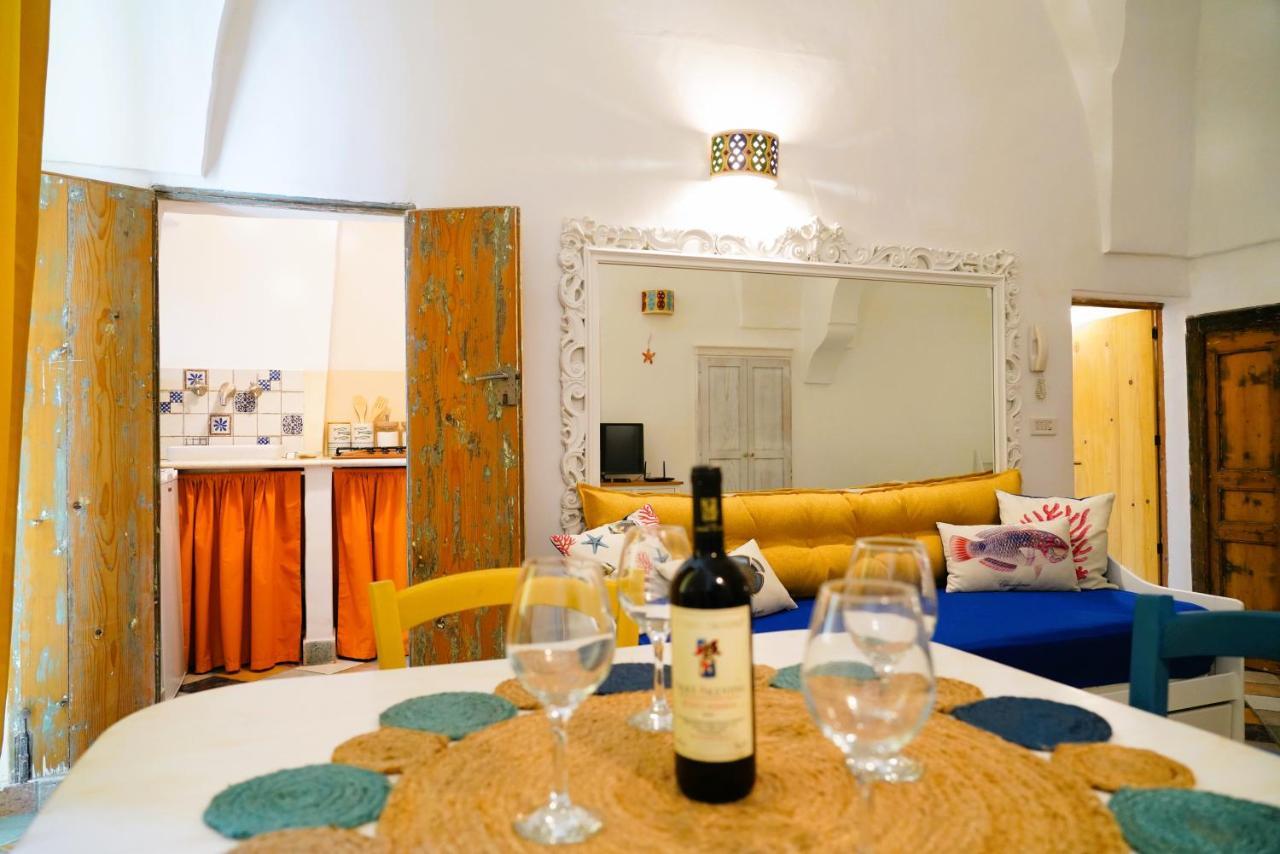 Domus Magistri - A Pochi Passi Dal Centro Storico Villa Ostuni Exteriör bild