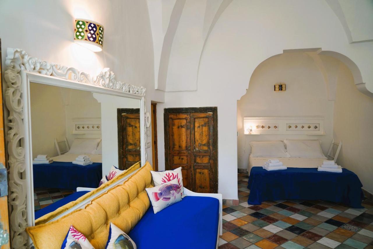 Domus Magistri - A Pochi Passi Dal Centro Storico Villa Ostuni Exteriör bild