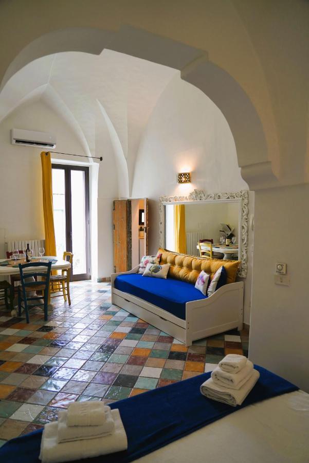 Domus Magistri - A Pochi Passi Dal Centro Storico Villa Ostuni Exteriör bild